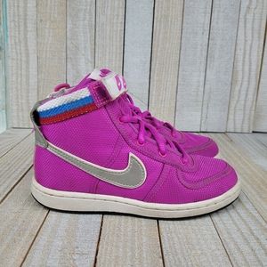 Nike High Top Kids Sneakers Size 13 Basketball